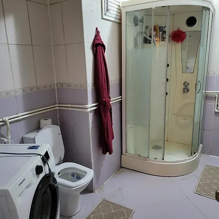 Apartman Guezel *