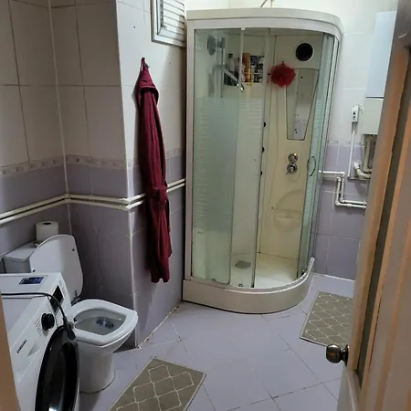 Apartament Guezel *